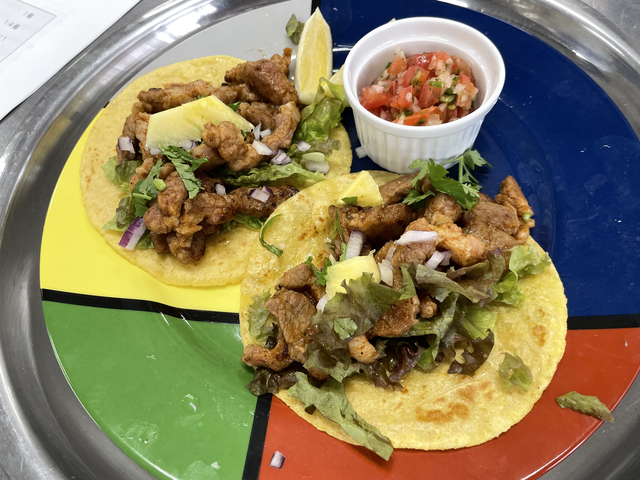 青木クッキングスクールで武蔵町マルガリータのマスターにメキシコ料理を習ってきた。