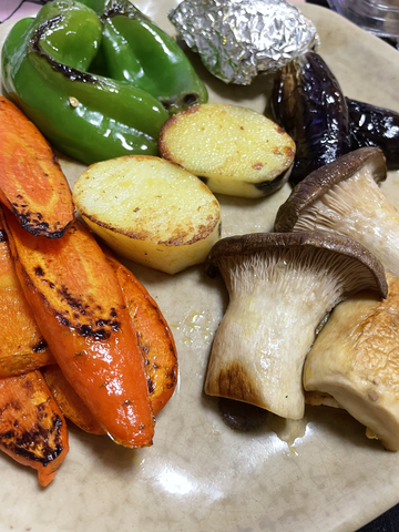 【レシピ紹介】晩ご飯のメニューに困ったらとりあえず野菜を焼く。これだけで意外と十分おかずになる。